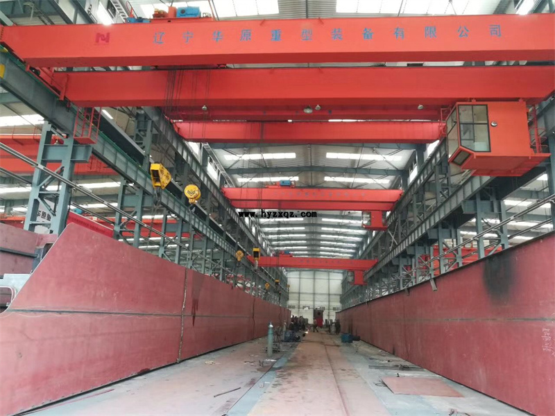 華原重型車間廠房環(huán)境 